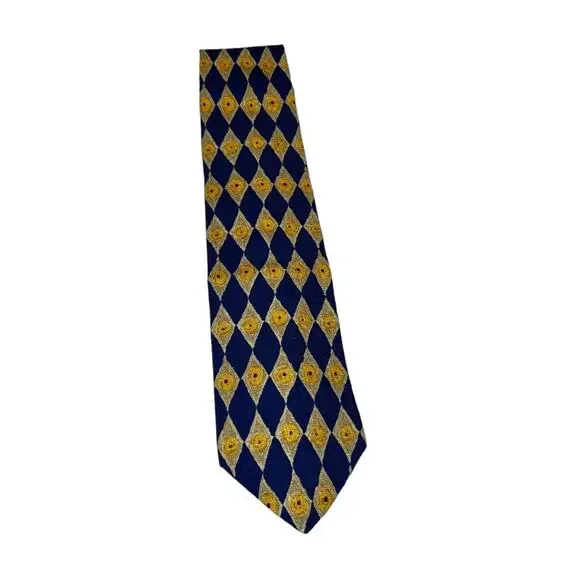 Club Room Tie, Royal Blue Yellow Diamond Argyle pattern, 100% imported silk - Picture 11 of 11